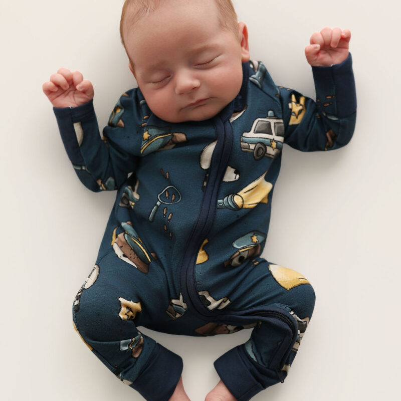 Zipped Suit | Pawlice
